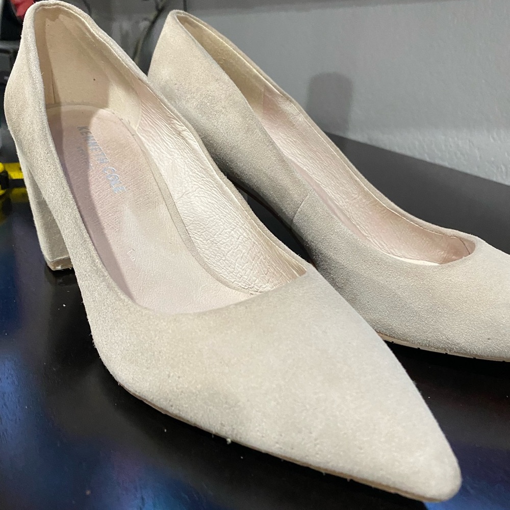 Kenneth Cole Heels - Picture 2 of 8